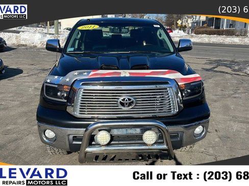 Used 2011 Toyota Tundra Limited w/ Platinum Pkg image 2