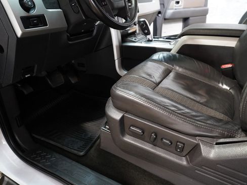 Used 2013 Ford F150 Raptor w/ Luxury Equipment Group image 41