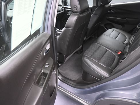 Used 2023 Chevrolet Bolt LT w/ Infotainment Package image 17