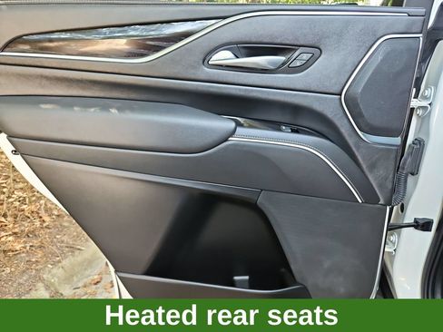 Used 2022 Cadillac Escalade Sport AWD/4WD image 32