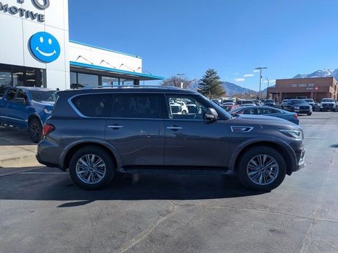 Used 2024 INFINITI QX80 Luxe image 2