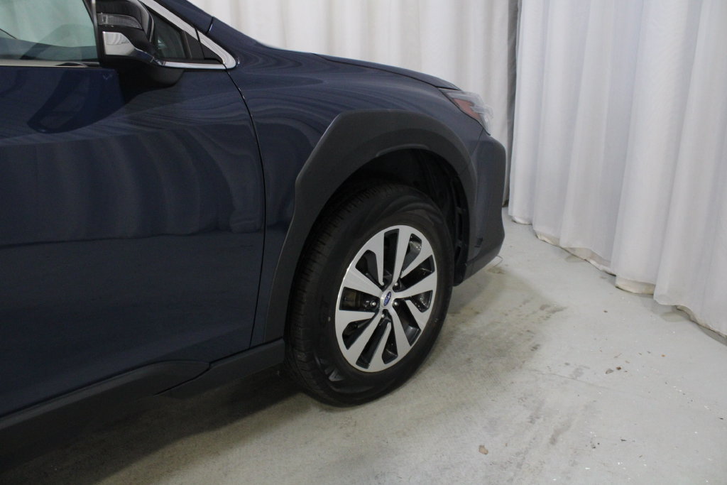 Used 2024 Subaru Outback Premium AWD/4WD image 28