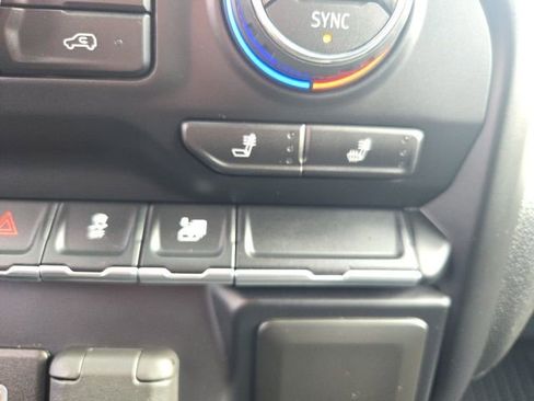 Used 2021 Chevrolet Silverado 1500 LT image 58