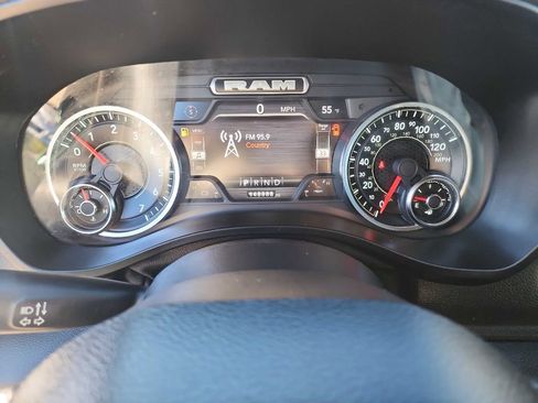 Used 2022 RAM 1500 Lone Star image 25