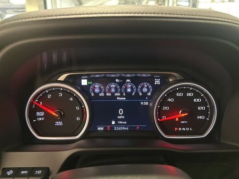 Used 2022 Chevrolet Silverado 1500 LTZ w/ LTZ Premium Package image 21