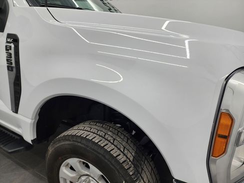 Used 2023 Ford F350 XLT image 23