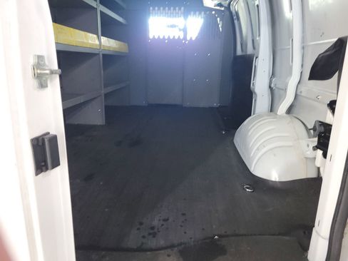 Used 2022 Chevrolet Express 2500 w/ Driver Convenience Package image 13