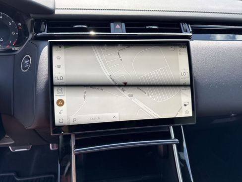 New 2026 Land Rover Range Rover Velar Dynamic SE image 22