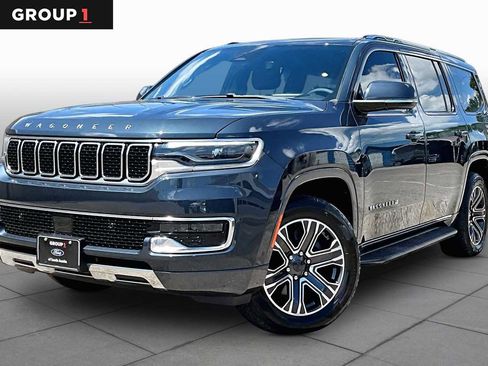 Used 2022 Jeep Wagoneer Series III AWD/4WD image 1