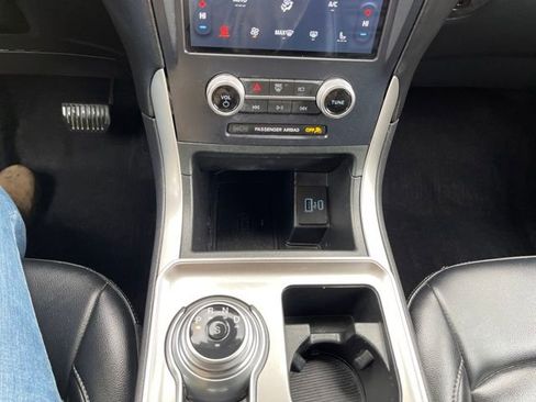 Used 2023 Ford Edge SEL w/ Convenience Package image 18