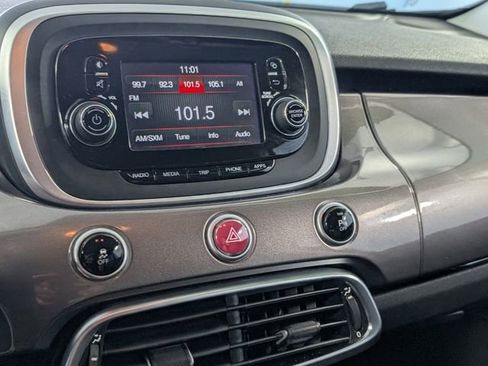 Used 2016 FIAT 500X Easy image 18
