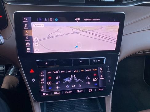 Used 2023 Maserati Grecale GT AWD/4WD image 13