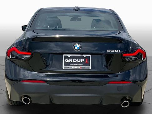 Used 2025 BMW 230i Coupe RWD image 4