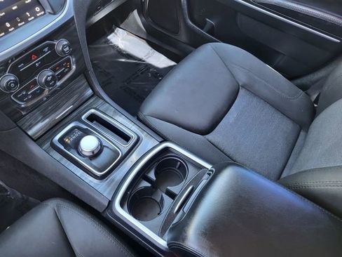 Used 2019 Chrysler 300 Touring w/ Sport Appearance Package image 14