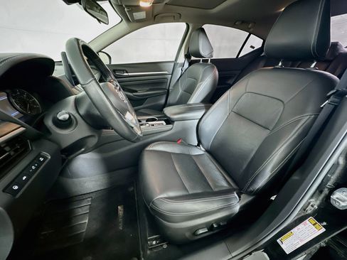 Used 2023 Nissan Altima 2.5 SL FWD image 13