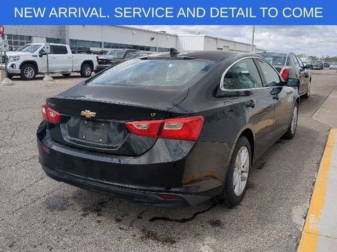 Used 2016 Chevrolet Malibu LT FWD image 7