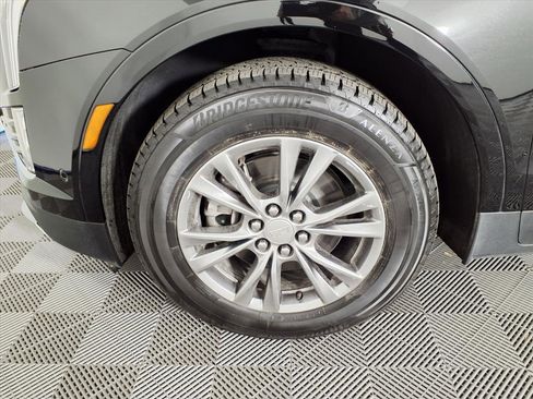 Certified 2022 Cadillac XT5 Premium Luxury w/ Technology Package image 7