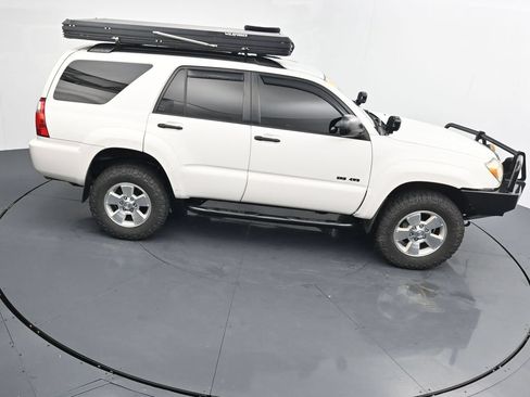 Used 2006 Toyota 4Runner SR5 AWD/4WD image 29