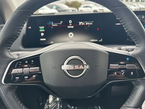 Certified 2024 Nissan Ariya AWD image 27