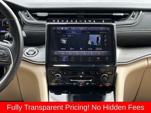 Used 2022 Jeep Grand Cherokee L Limited AWD/4WD image 15
