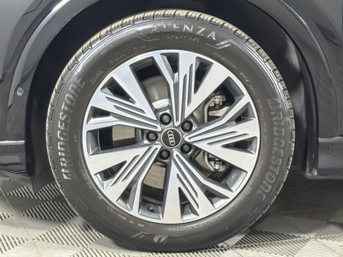 Certified 2023 Audi Q4 e-tron Premium Plus w/ Premium Plus RWD image 25