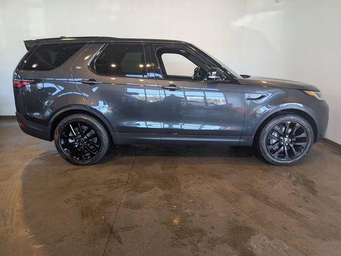 New 2026 Land Rover Discovery S AWD/4WD image 6