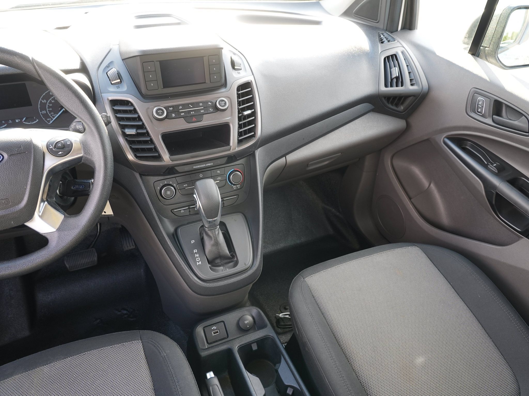 Used 2021 Ford Transit Connect XL FWD image 22