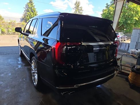 Used 2025 GMC Yukon Denali w/ Denali Reserve Package AWD/4WD image 6
