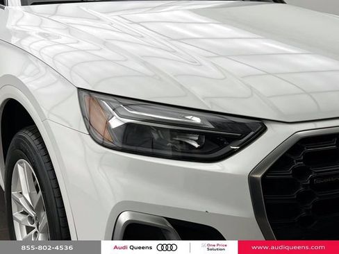 Used 2023 Audi Q5 2.0T Premium w/ Convenience Package AWD/4WD image 9