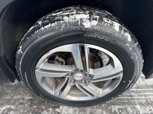 Used 2018 GMC Terrain SLT w/ Preferred Package image 8