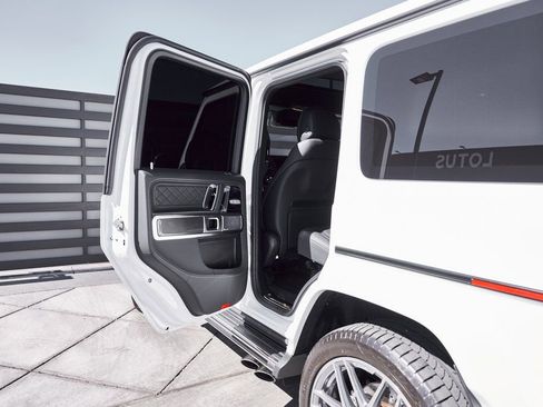 Used 2025 Mercedes-Benz G 63 AMG 4MATIC image 30
