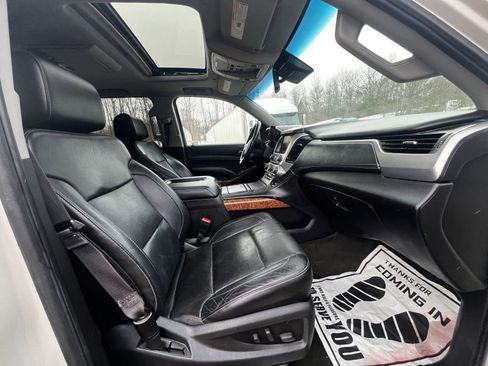 Used 2015 Chevrolet Suburban LTZ image 15