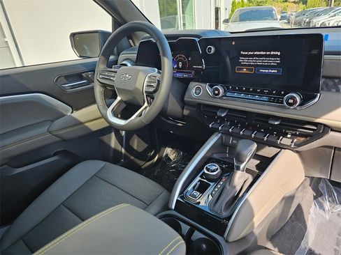 New 2026 Chevrolet Colorado ZR2 w/ ZR2 Bison Edition image 10