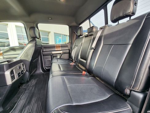 Used 2018 Ford F150 Lariat w/ FX4 Off-Road Package AWD/4WD image 41