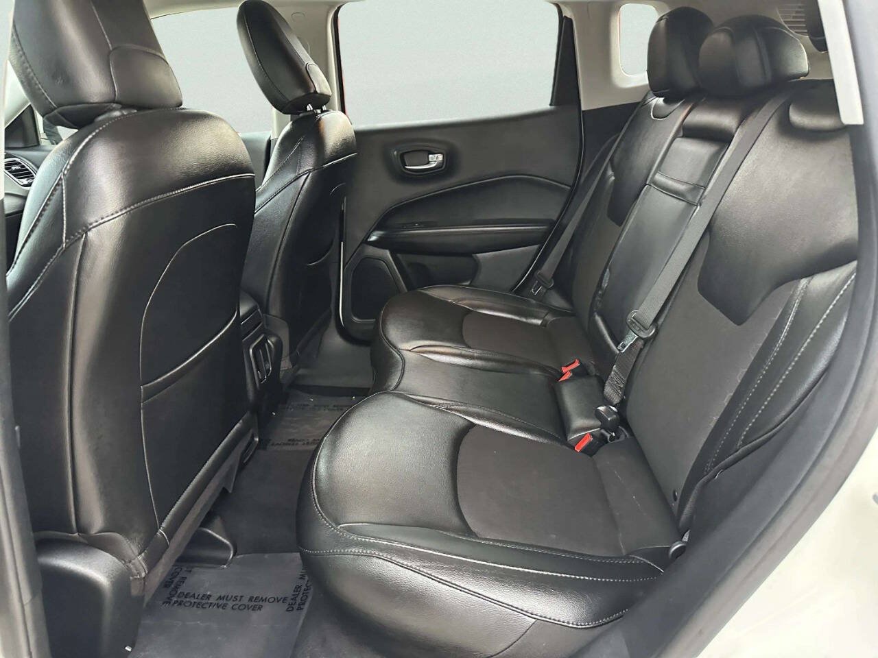 Used 2020 Jeep Compass Latitude AWD/4WD image 11