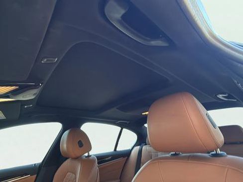 Used 2023 BMW 530i w/ M Sport Package RWD image 15