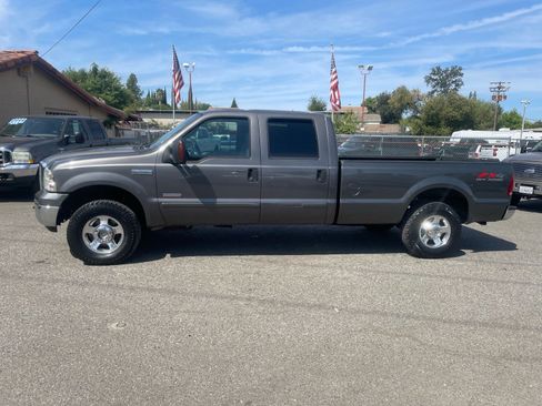 Used 2005 Ford F250 Lariat AWD/4WD image 5