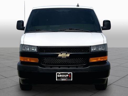 Used 2023 Chevrolet Express 2500 Extended w/ Driver Convenience Package RWD image 4