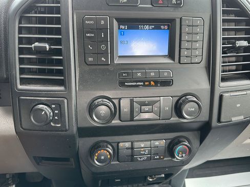 Used 2019 Ford F150 XL w/ Equipment Group 101A Mid AWD/4WD image 23