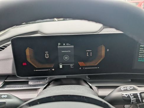 New 2026 Kia Carnival EX FWD image 17