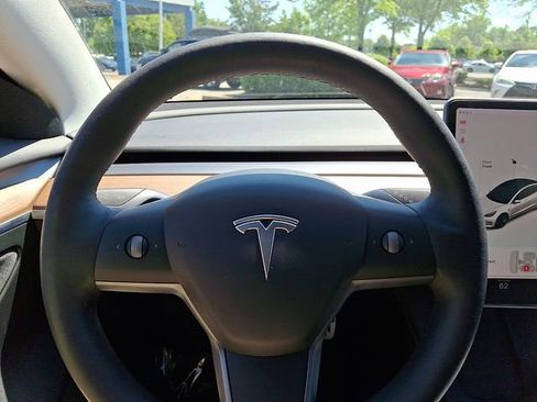 Used 2021 Tesla Model 3 Standard Range Plus RWD image 21