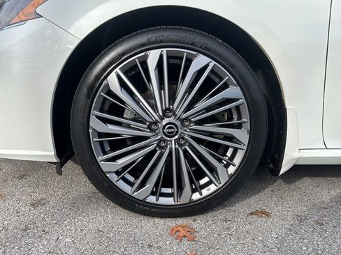 Used 2023 Nissan Altima 2.5 SL image 31