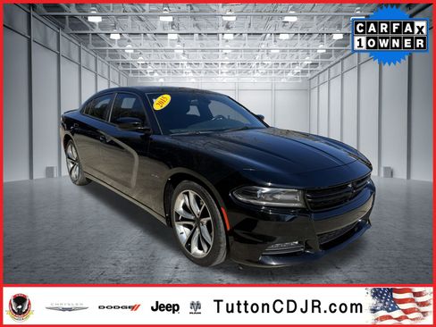 Used 2015 Dodge Charger R/T w/ Wheels & Tunes Group image 1