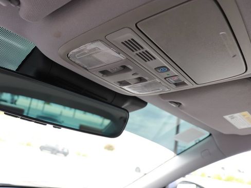 Used 2018 Honda Accord Touring image 26