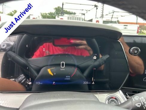 New 2026 Chevrolet Trax LT w/ LT Convenience Package FWD image 19