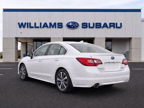 Used 2017 Subaru Legacy 2.5i Limited AWD/4WD image 6