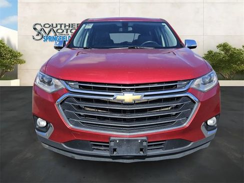 Used 2020 Chevrolet Traverse LT image 8