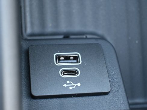 New 2027 Ford Expedition Max Active RWD image 28