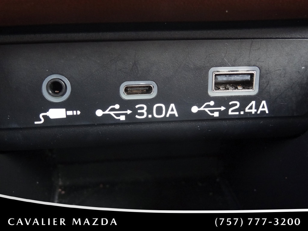 Used 2025 Subaru Outback Touring XT AWD/4WD image 43