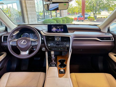 Used 2018 Lexus RX 350 AWD w/ Premium Package image 30
